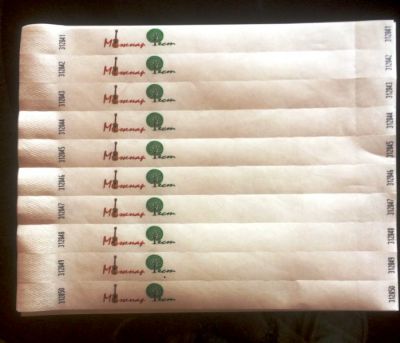 Браслети для міжнародного заходу