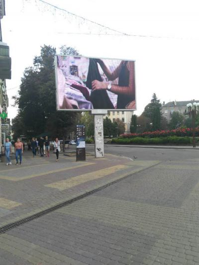 лед моніторах2