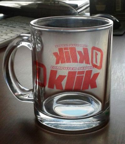 Годинник з логотипом компанії