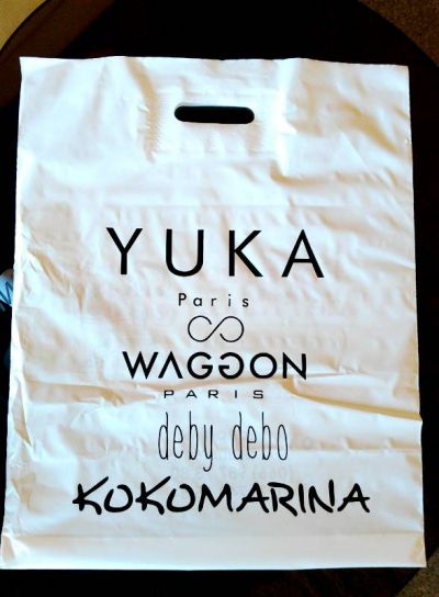 Пакет з логотипом для магазину одягу