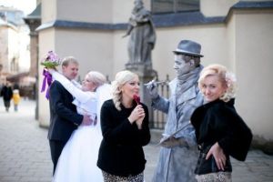Живі статуї на весіллі